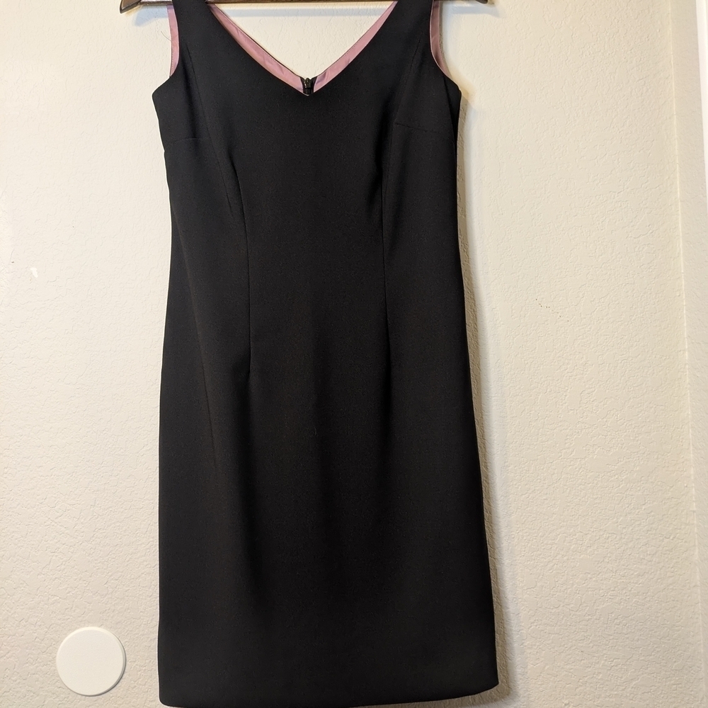 Donna Ricco Black V-Neck Sheath Mini Dress Vintage Size 2 petite